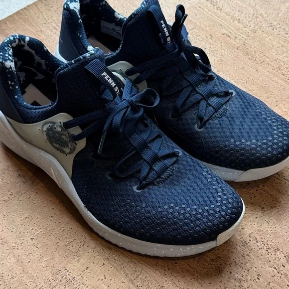 Nike Men's Penn State Sneakers! Size 10, like new!๐๐ค๐ - Picture 1 of 7